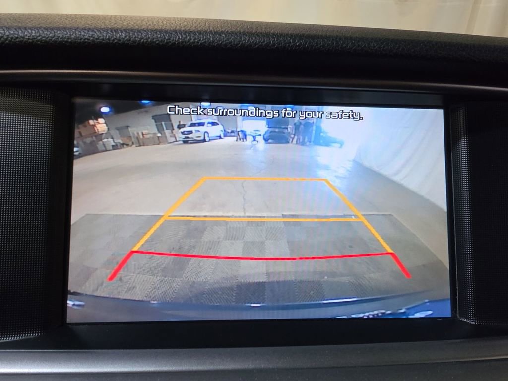 Used 2019 Kia Optima LX image 22