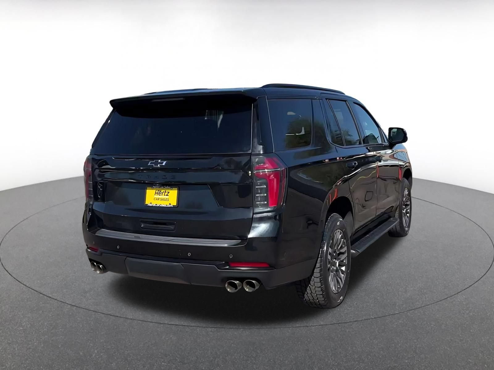 Used 2025 Chevrolet Tahoe Z71 AWD/4WD image 13