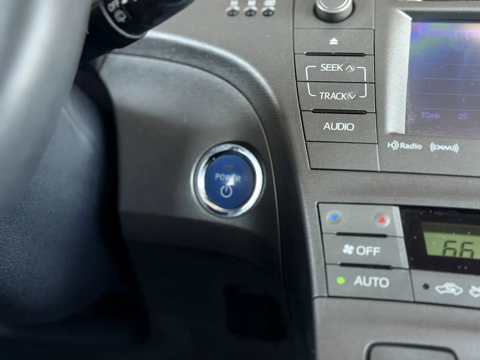 Used 2013 Toyota Prius Three image 21