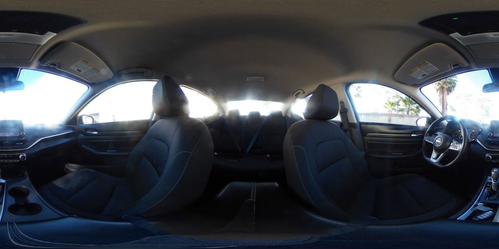 Used 2025 Nissan Altima 2.5 SV FWD image 42