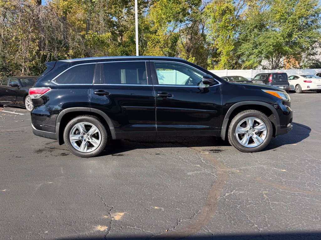 Used 2015 Toyota Highlander Limited AWD/4WD image 5