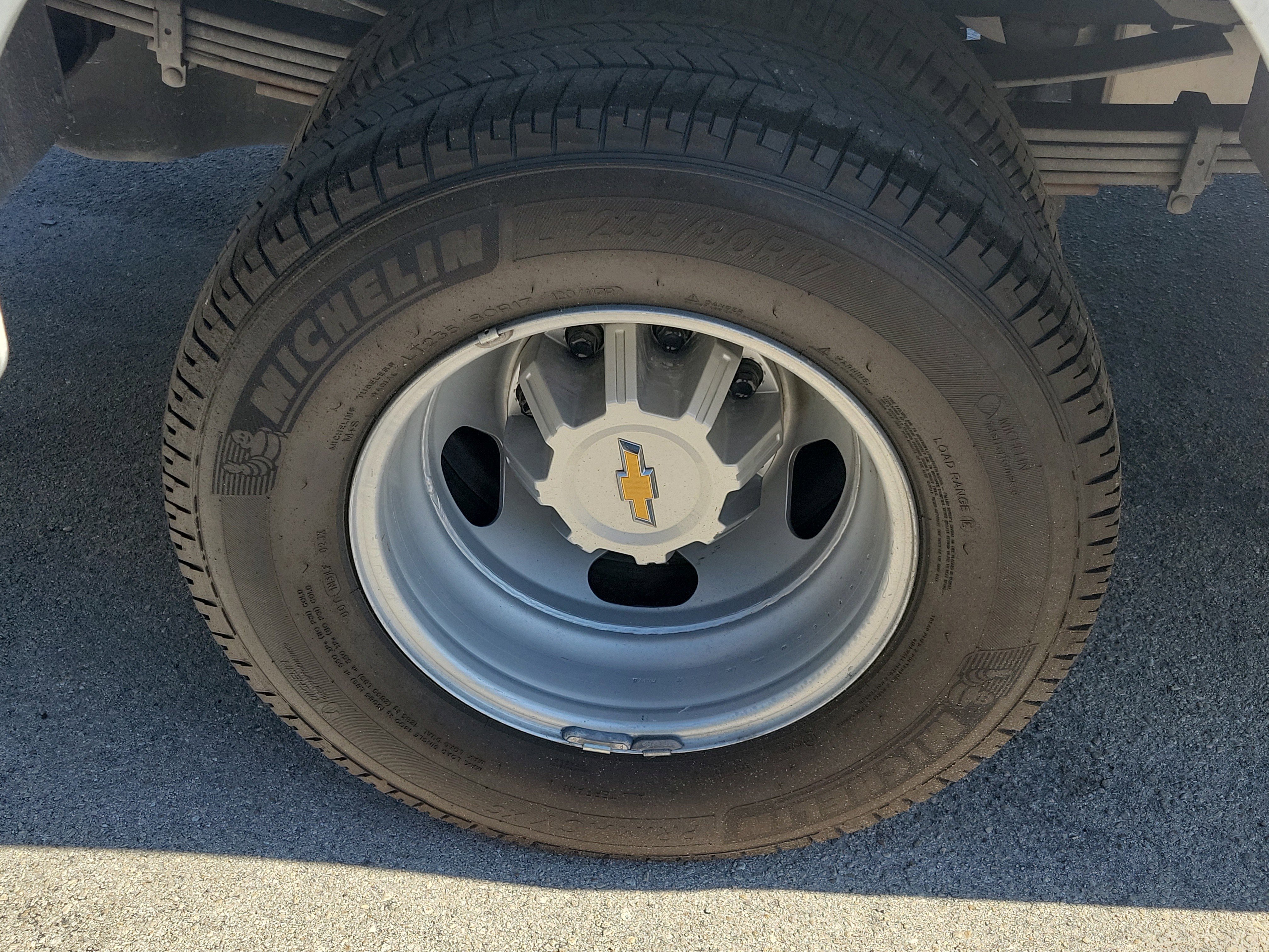 Used 2024 Chevrolet Silverado 3500 W/T w/ WT Convenience Package image 9