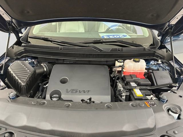 Used 2023 Buick Enclave Essence w/ Experience Buick Package image 11