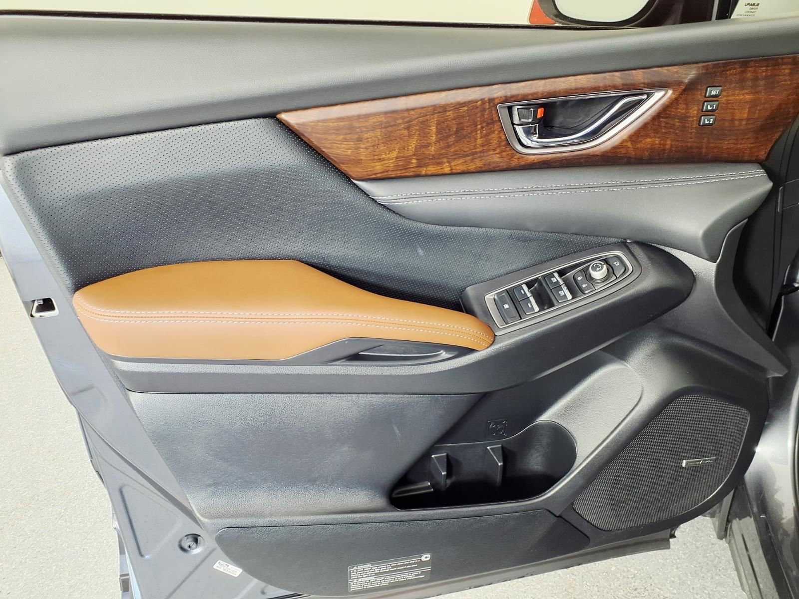 Used 2025 Subaru Ascent Touring image 15