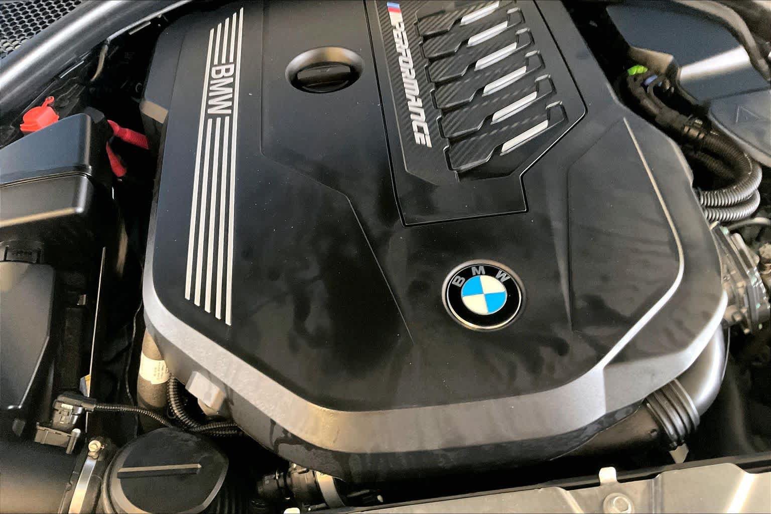 Used 2025 BMW M240i Coupe RWD image 29