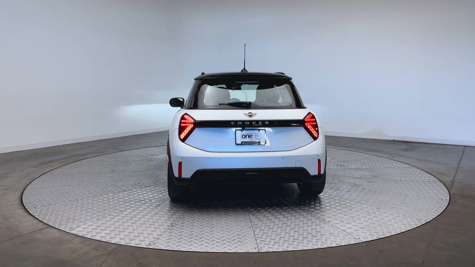 New 2026 MINI Cooper S FWD image 7