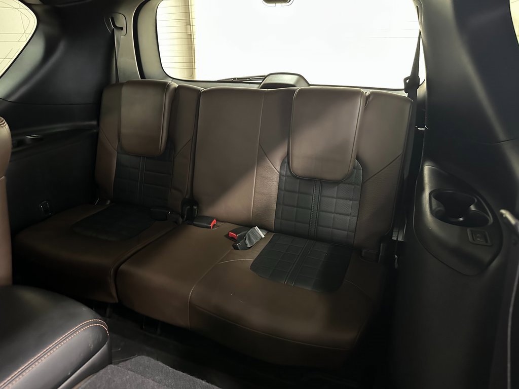 Used 2020 Nissan Armada Platinum image 36