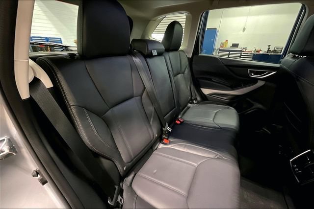 Used 2023 Subaru Forester Limited AWD/4WD image 27
