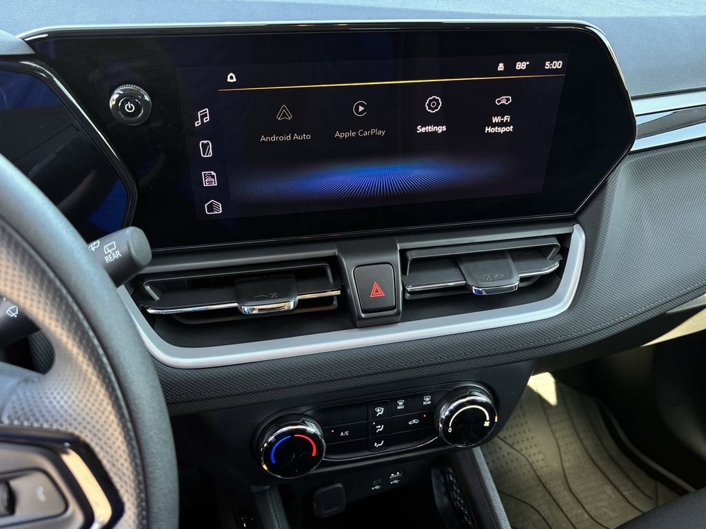 New 2026 Chevrolet TrailBlazer LS w/ LS Convenience Package FWD image 9