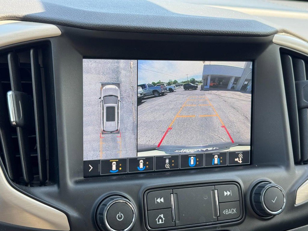 Used 2020 GMC Terrain Denali w/ Denali Premium Package AWD/4WD image 24