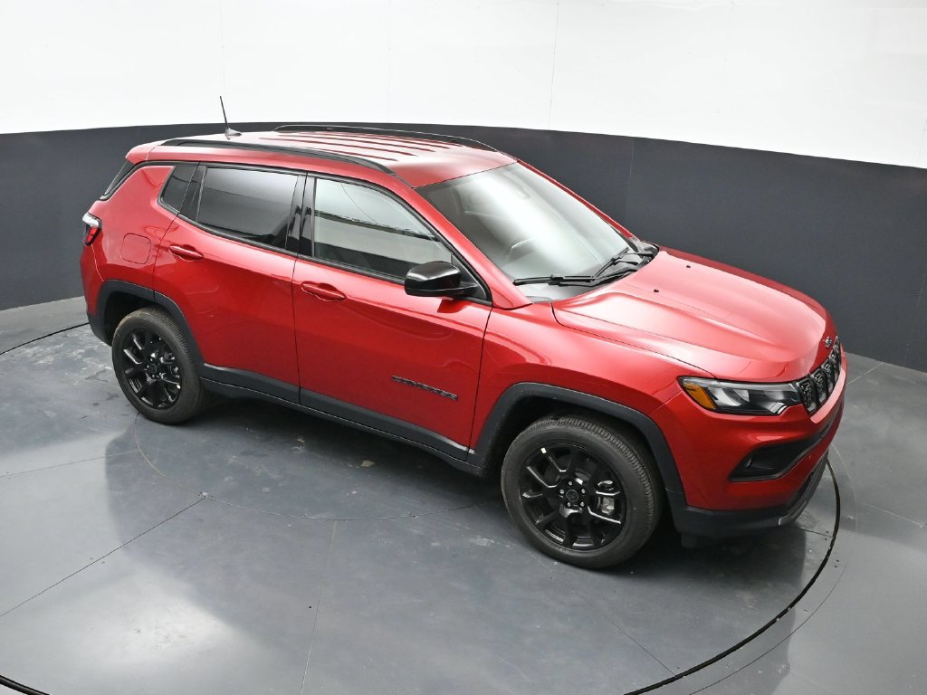 New 2026 Jeep Compass Latitude AWD/4WD image 38