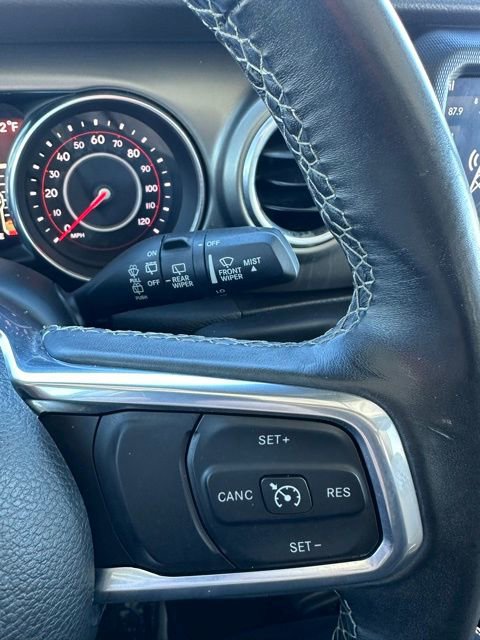 Used 2018 Jeep Wrangler Unlimited Rubicon image 40