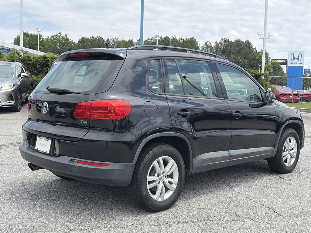Used 2016 Volkswagen Tiguan S FWD image 7