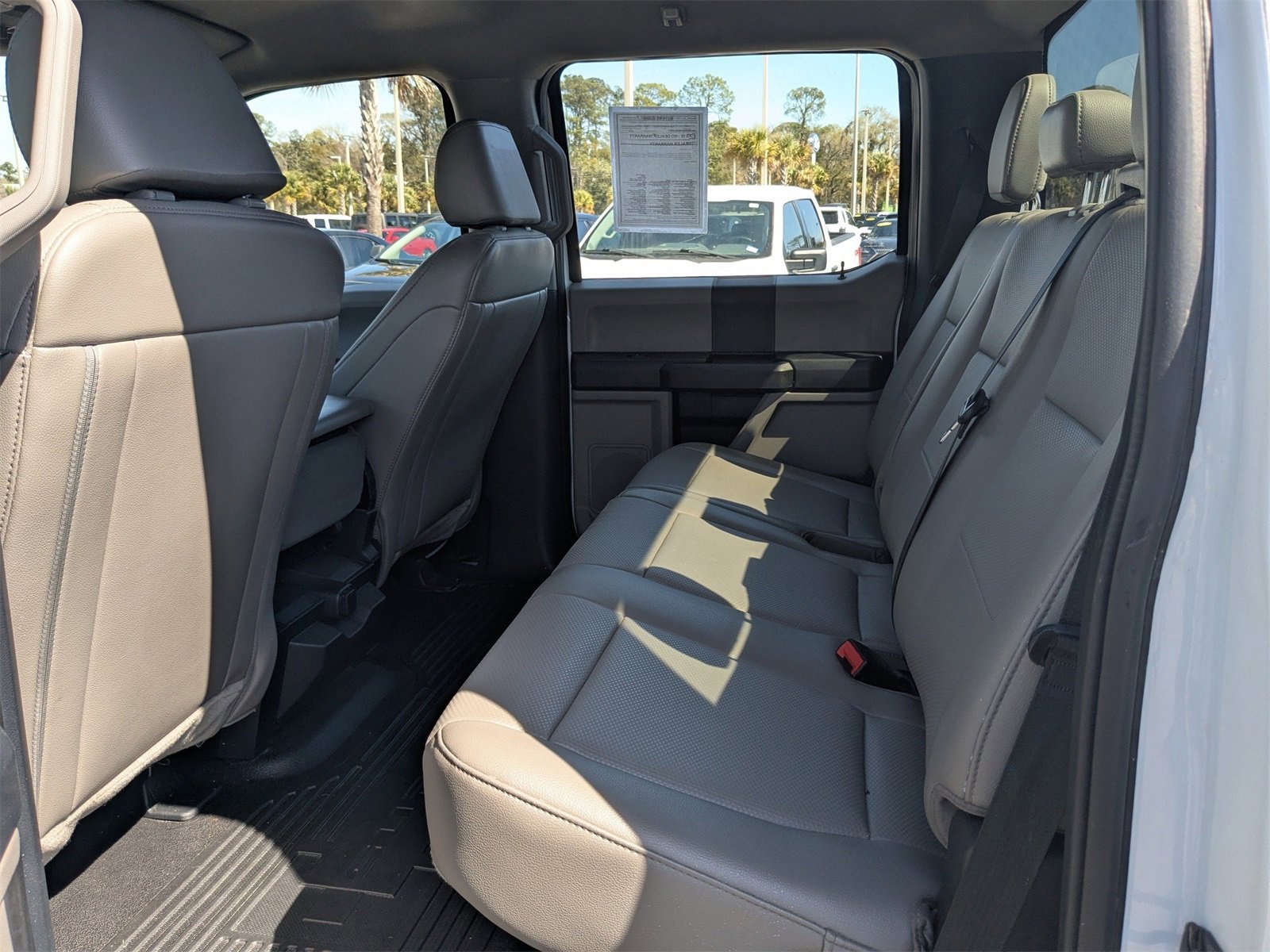 Used 2022 Ford F350 XL w/ Power Equipment Group image 14