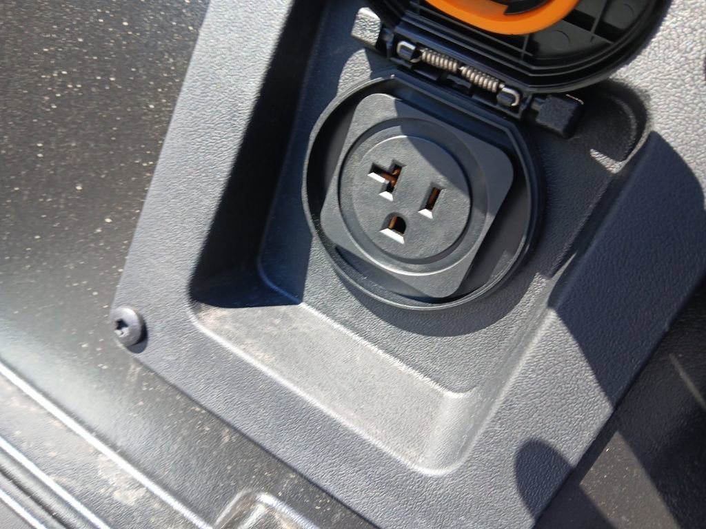 New 2025 Toyota Tacoma TRD Sport image 8