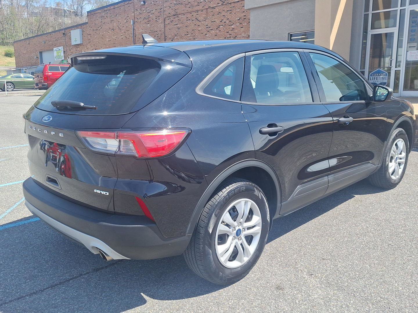 Used 2022 Ford Escape S image 3