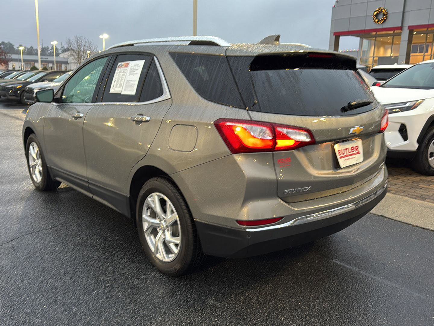 Used 2019 Chevrolet Equinox Premier image 3