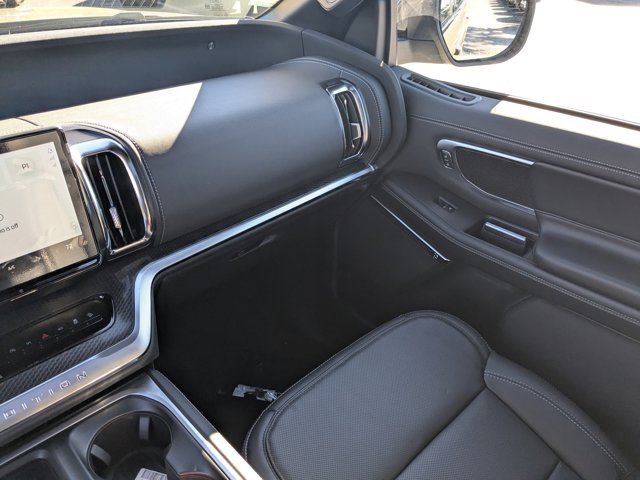 New 2026 Ford Expedition Platinum w/ Stealth Performance Package image 19