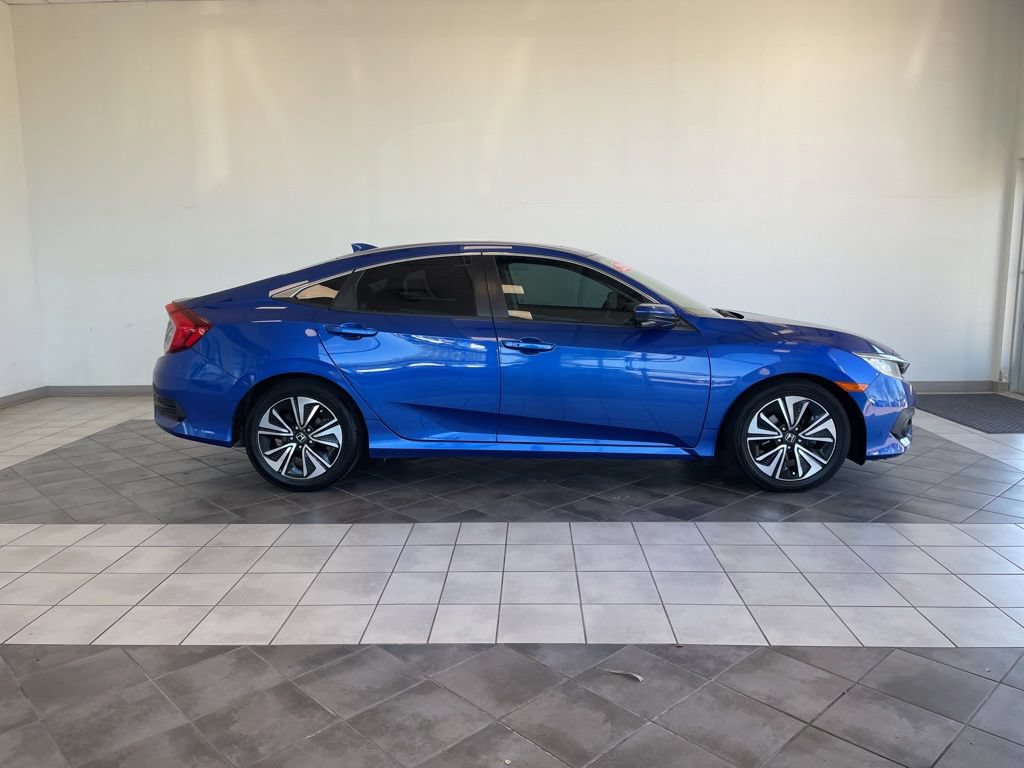 Used 2018 Honda Civic EX-L image 4
