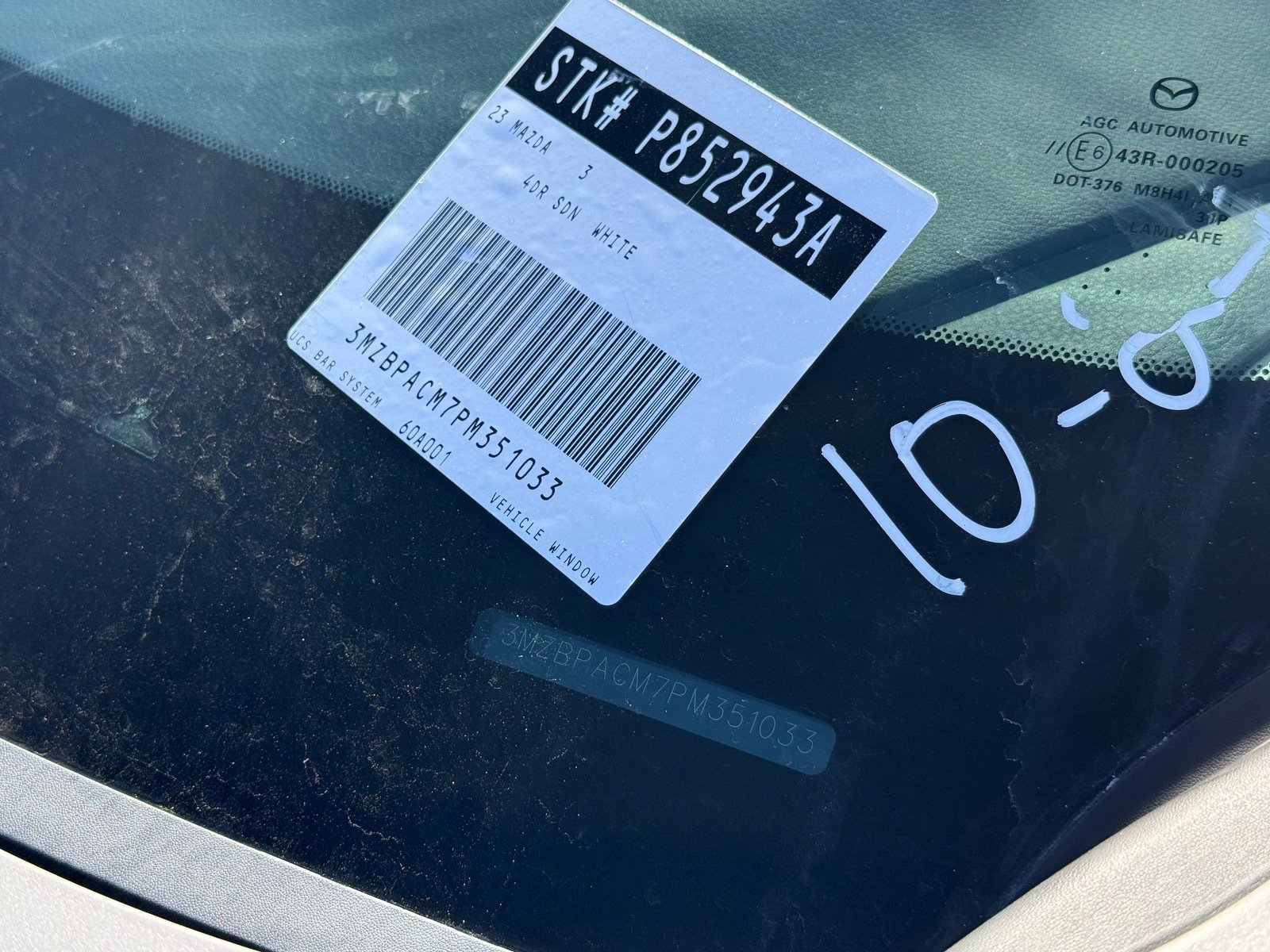 Used 2023 MAZDA MAZDA3 s FWD image 14