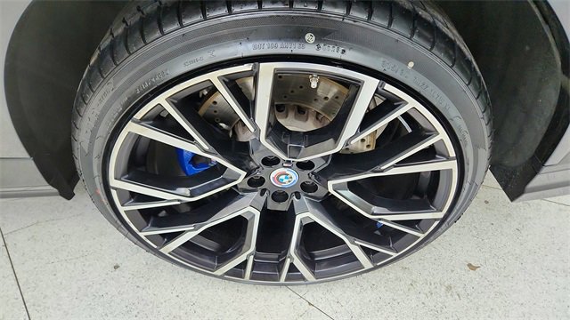 Used 2023 BMW X6 M image 60