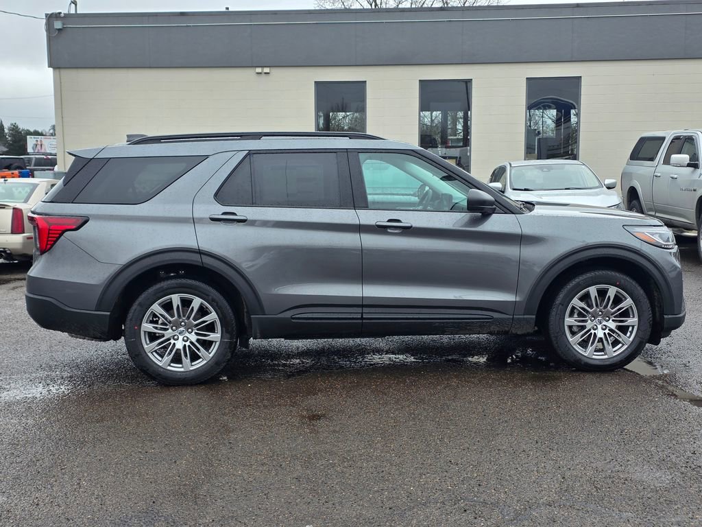 New 2026 Ford Explorer Active w/ Active Comfort Package image 8