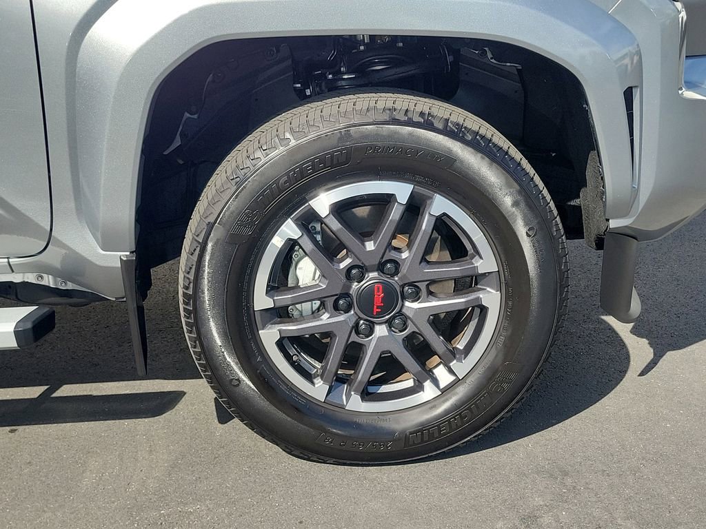 Used 2024 Toyota Tacoma TRD Sport image 5