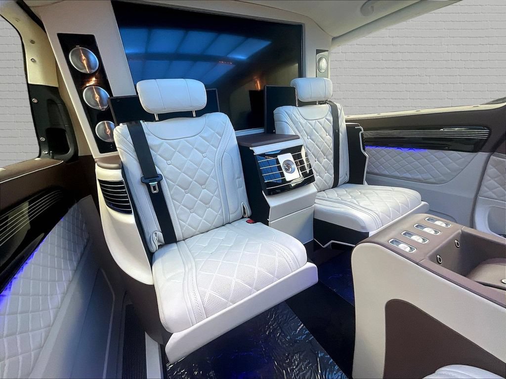 Used 2020 Mercedes-Benz Metris Passenger image 22