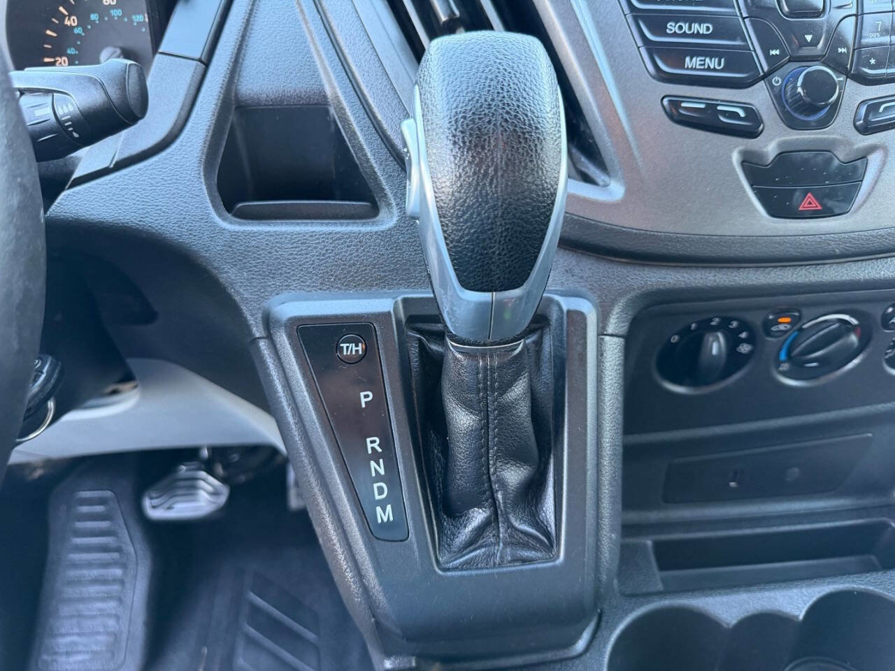 Used 2017 Ford Transit 350 XL image 33