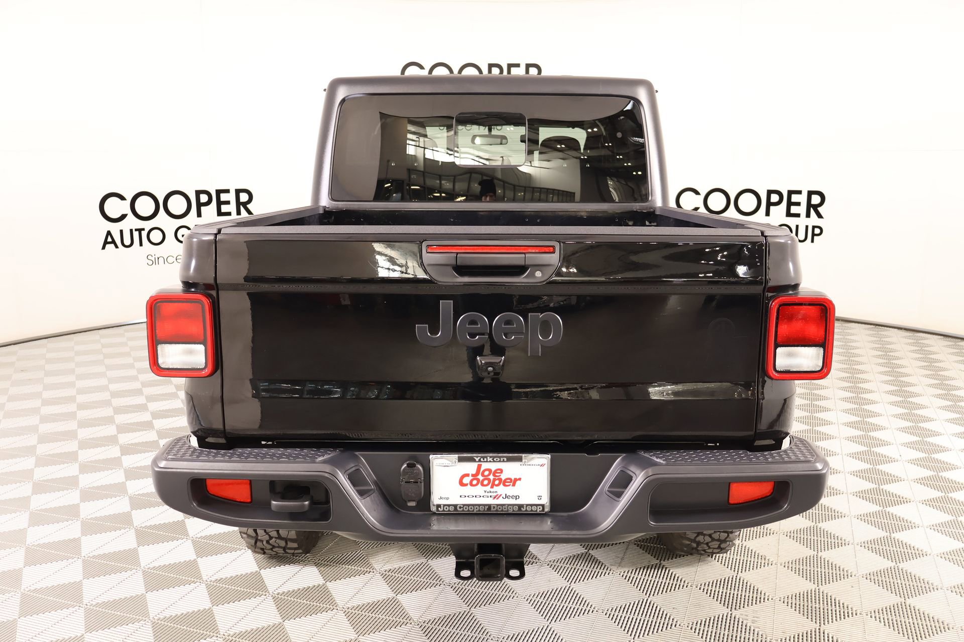 Used 2023 Jeep Gladiator Willys image 21