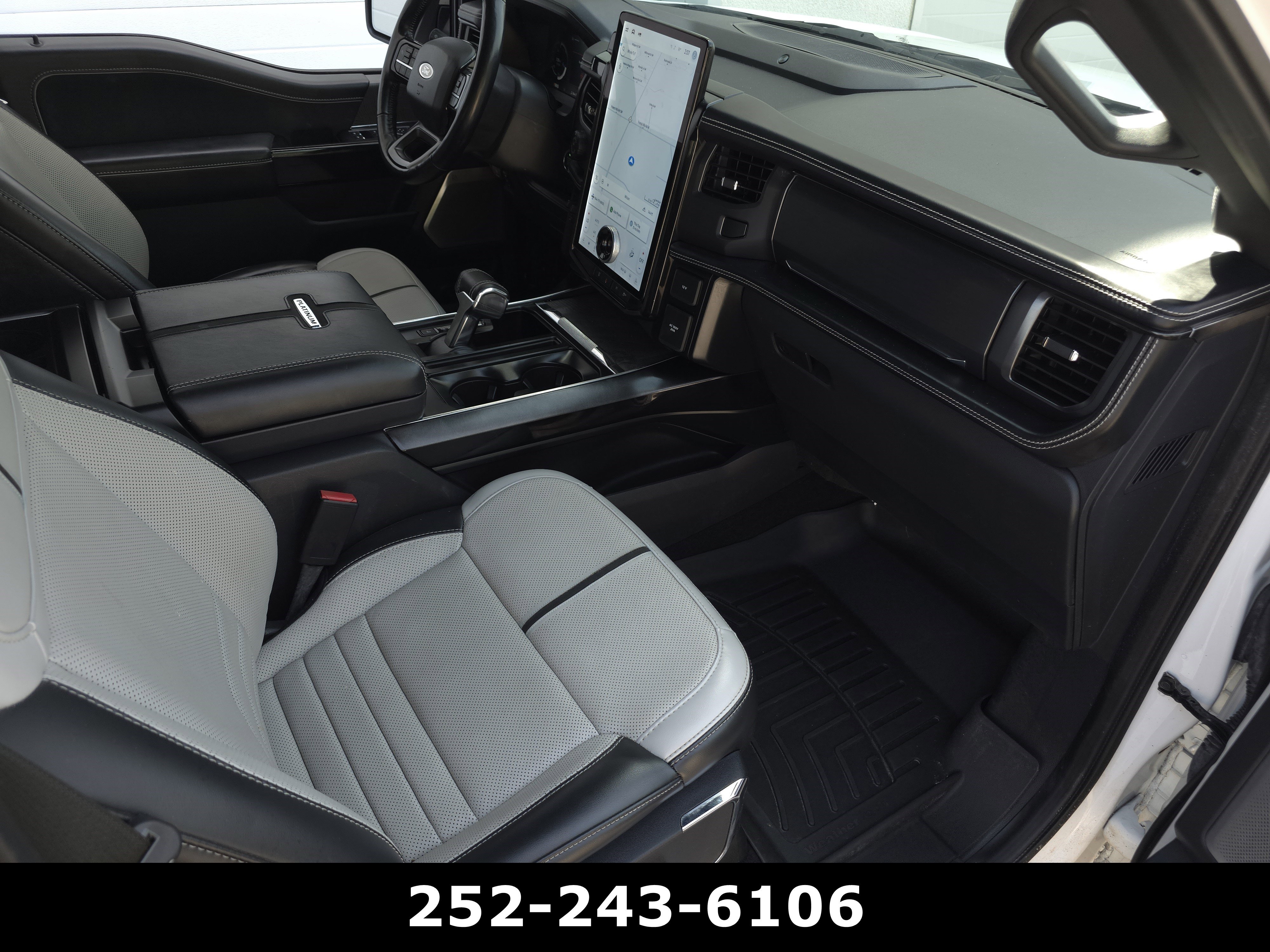 Used 2022 Ford F150 Lightning Platinum AWD/4WD image 46