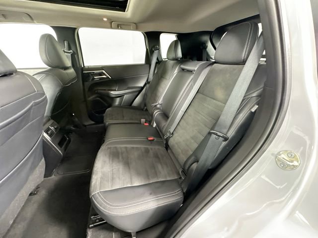 Used 2024 Mitsubishi Outlander Ralliart image 26