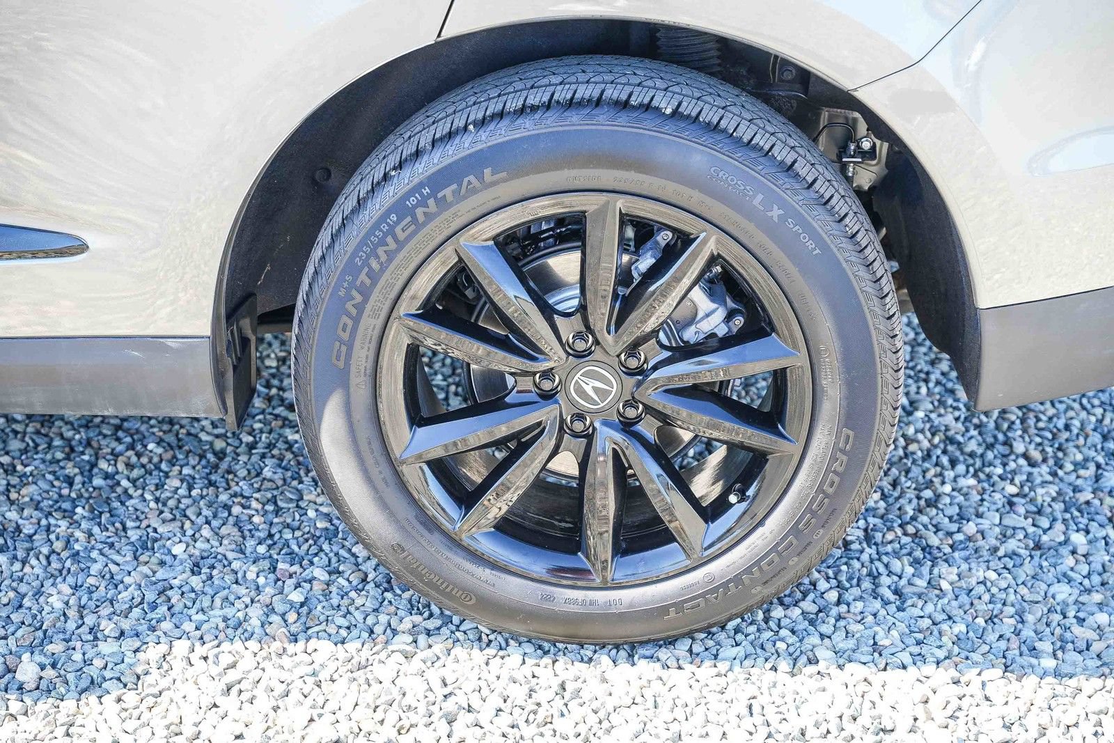 Used 2025 Acura RDX SH-AWD image 10