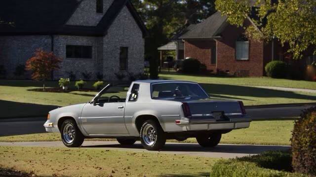 Used 1987 Oldsmobile Cutlass Supreme Salon image 17