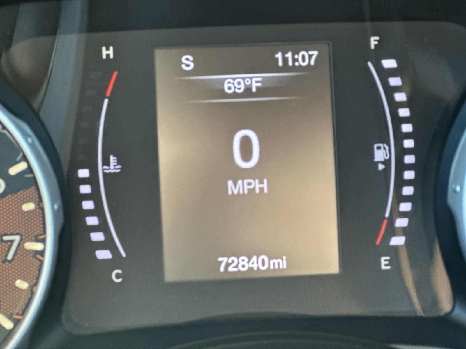 Used 2019 Jeep Compass Latitude w/ Cold Weather Group AWD/4WD image 24