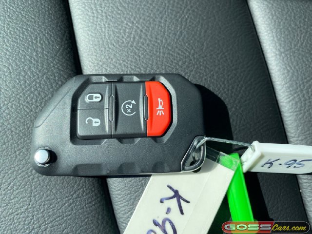 New 2026 Jeep Gladiator Sport AWD/4WD image 28