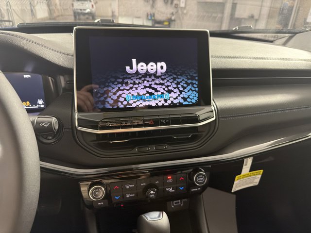 New 2026 Jeep Compass Limited AWD/4WD image 21