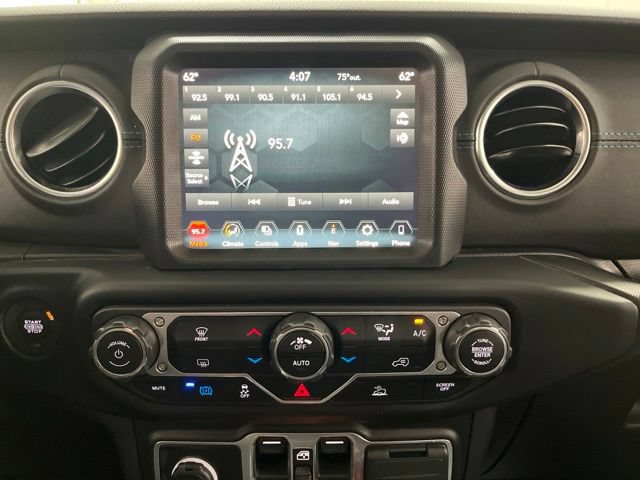Used 2022 Jeep Wrangler Unlimited Rubicon 4xe AWD/4WD image 52