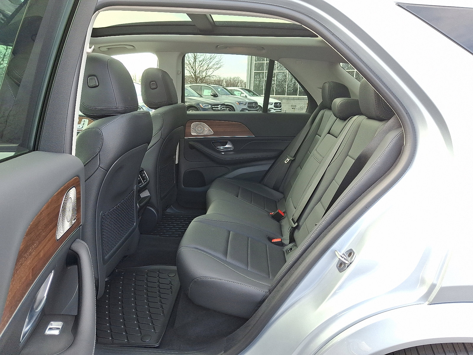 Used 2026 Mercedes-Benz GLE 450 4MATIC image 10