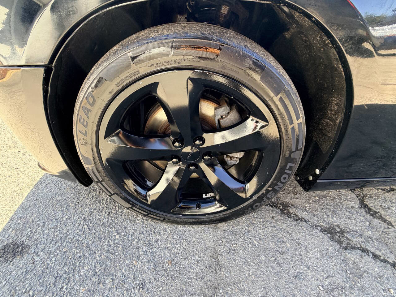 Used 2014 Dodge Charger R/T w/ Blacktop Package image 12
