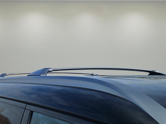 New 2025 Nissan Armada SL w/ Captain's Chari Seat Package image 3