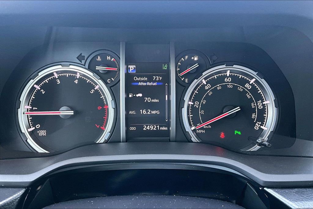 Used 2024 Toyota 4Runner Limited AWD/4WD image 13