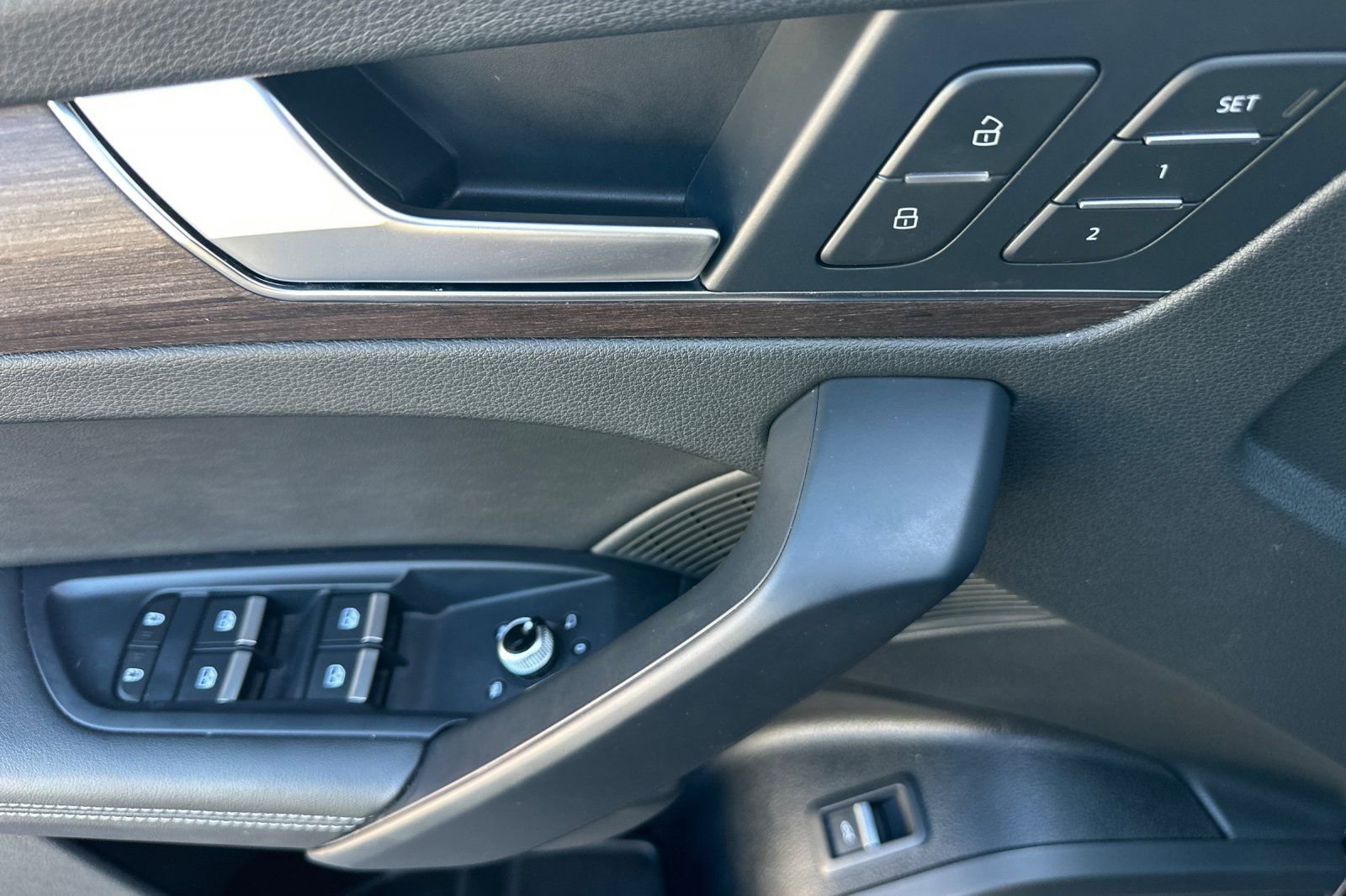 Used 2023 Audi Q5 2.0T Premium Plus w/ Premium Plus Package image 11