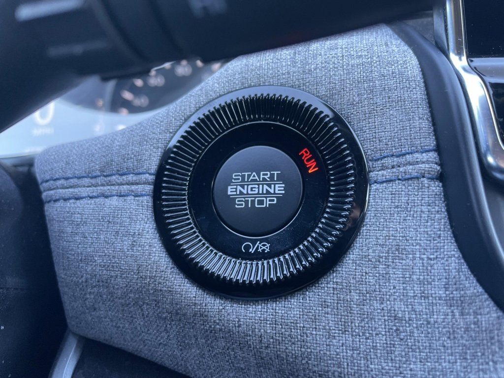 Used 2024 Jeep Compass Latitude image 44