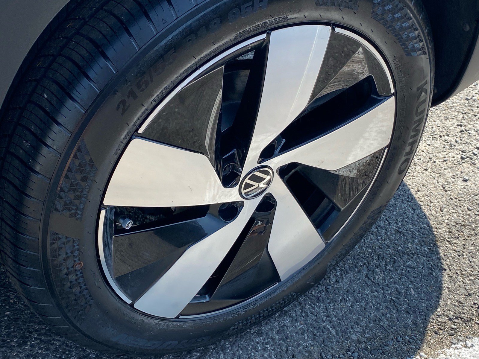 Certified 2024 Volkswagen Taos S AWD/4WD image 22