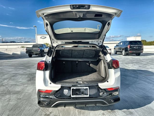 Used 2024 Buick Encore GX Sport Touring w/ Comfort Package image 21