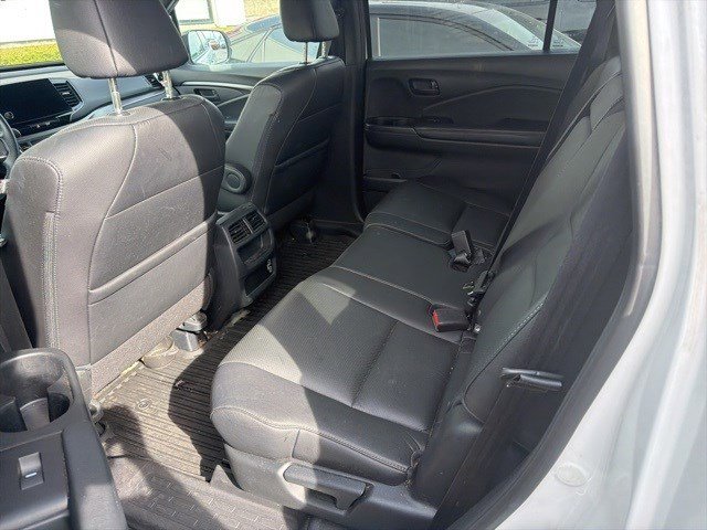 Used 2023 Honda Passport EX-L image 17