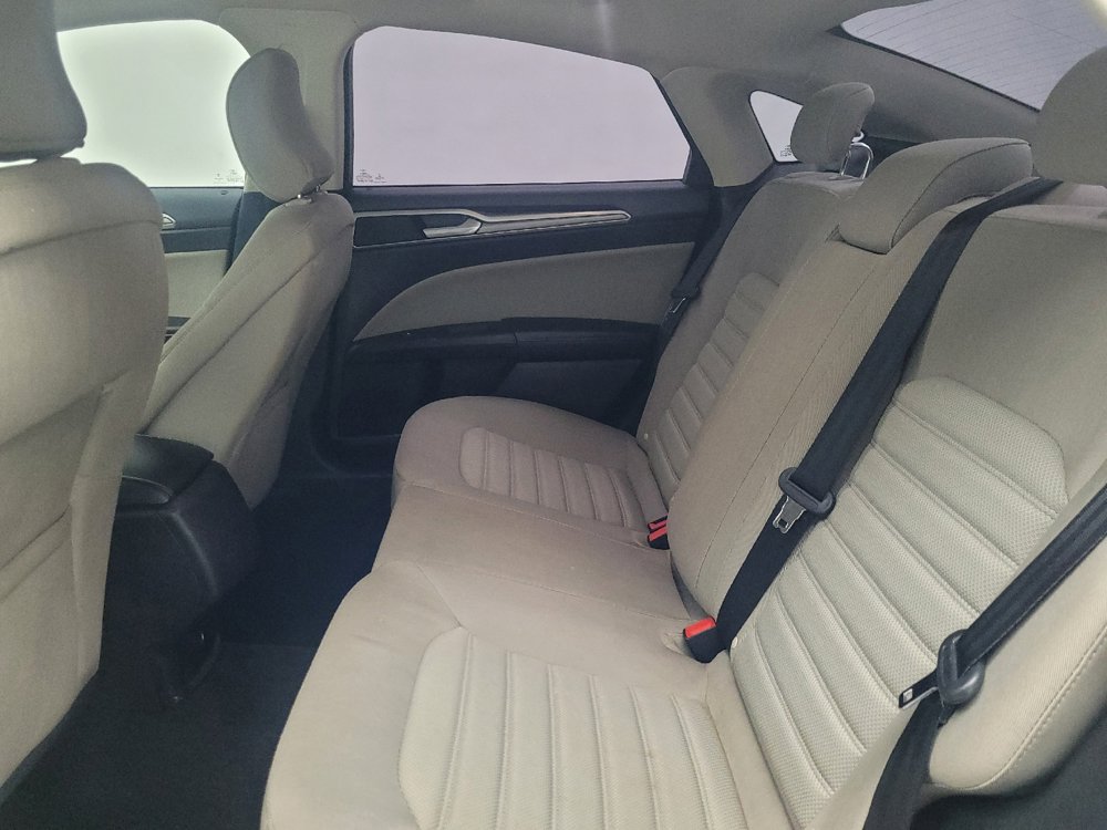 Used 2019 Ford Fusion S FWD image 18