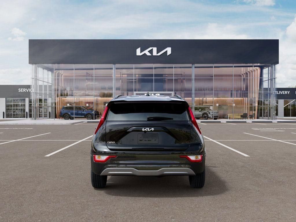 New 2025 Kia Niro Wind w/ Wind Preserve Package FWD image 5