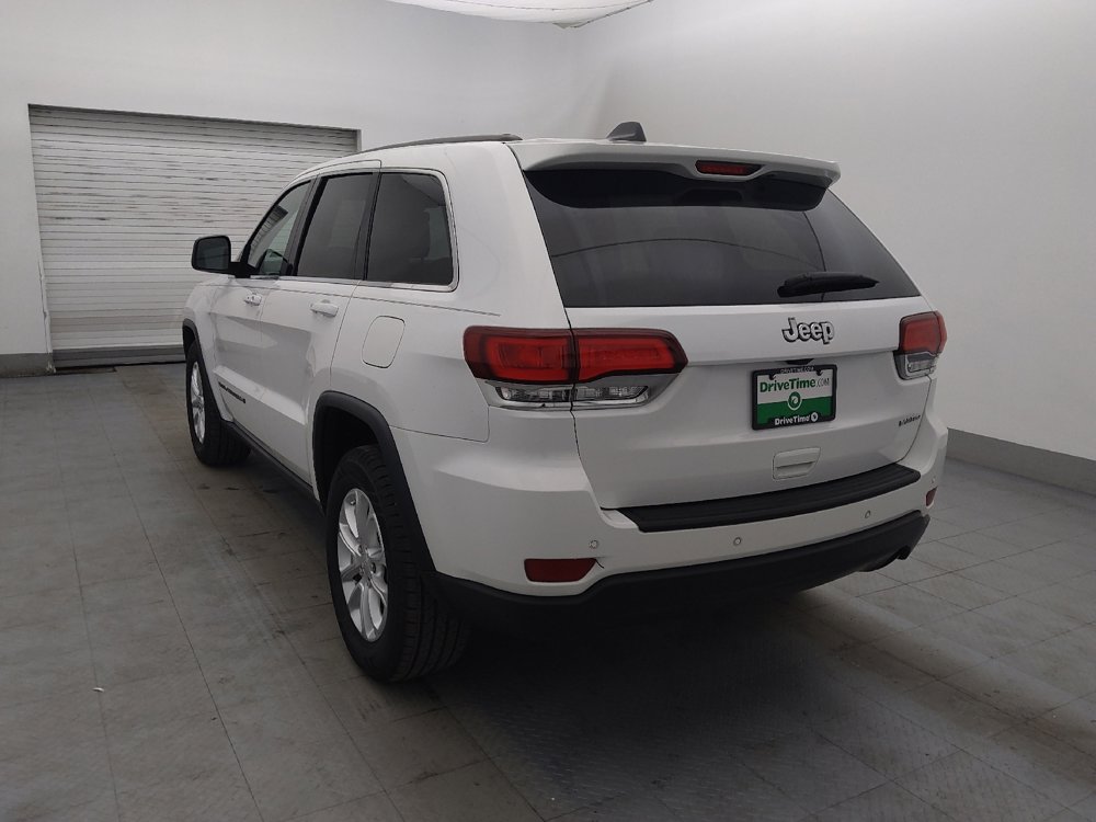 Used 2022 Jeep Grand Cherokee Laredo E RWD image 5